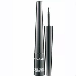 🆕 MAC LIQUID EYE LINER - BOOT BLACK